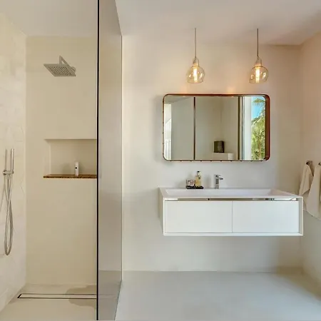 Willa Deluxe With Seaview In Portals *