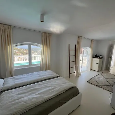 Deluxe With Seaview In Portals Willa Costa D'En Blanes