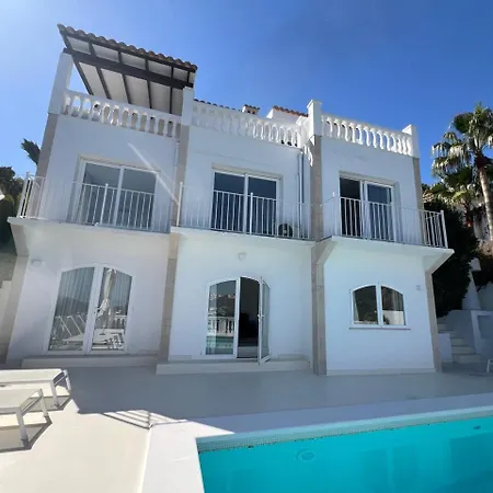 Deluxe With Seaview In Portals Willa *